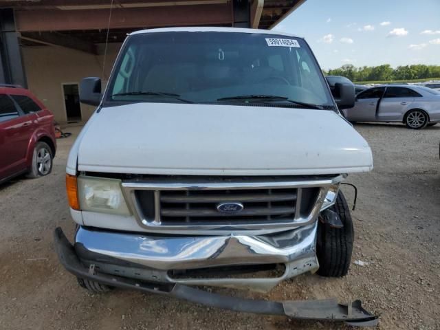 2006 Ford Econoline E350 Super Duty Wagon