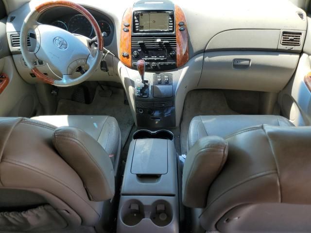 2008 Toyota Sienna XLE