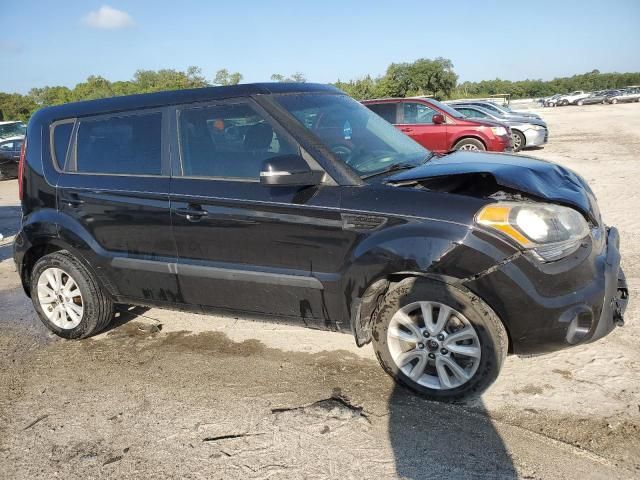 2013 KIA Soul +