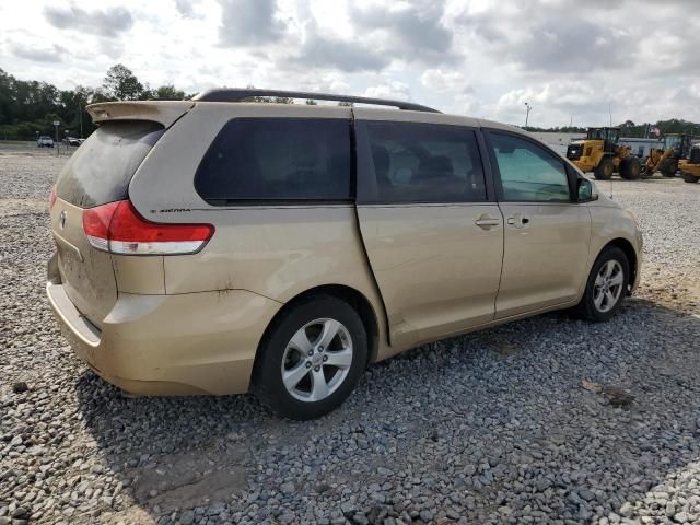 2012 Toyota Sienna LE