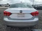 2014 Volkswagen Passat S