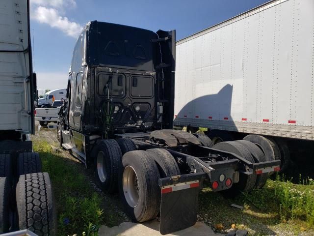 2017 Freightliner Cascadia 125