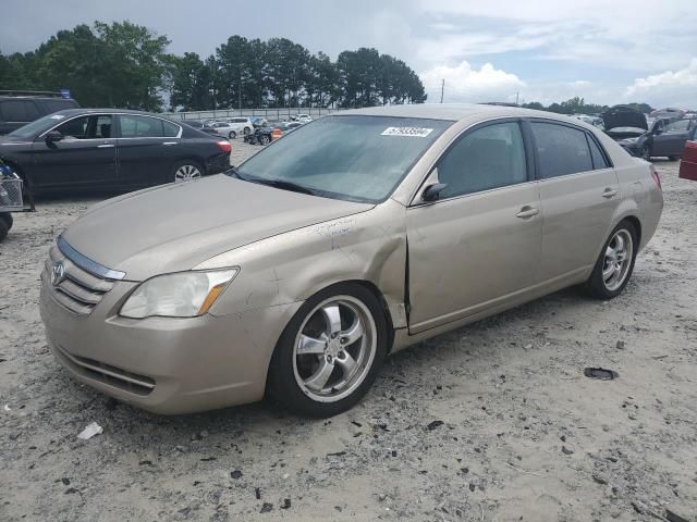 2005 Toyota Avalon XL