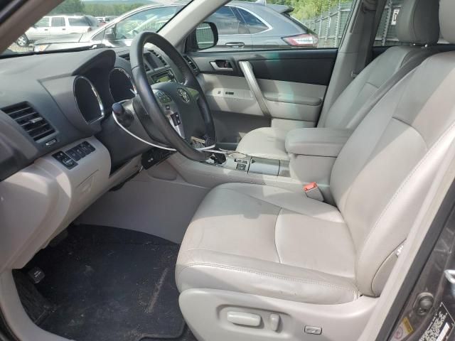 2013 Toyota Highlander Base