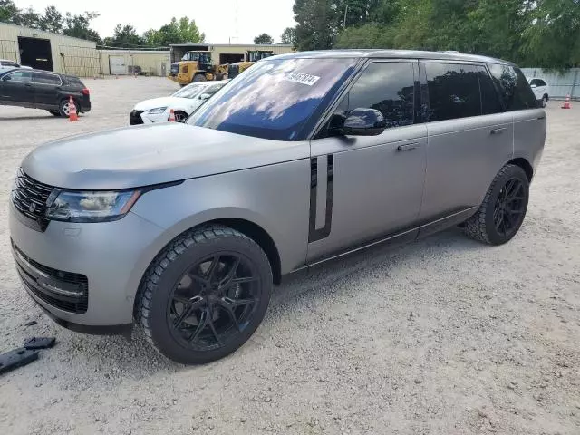 2023 Land Rover Range Rover SE