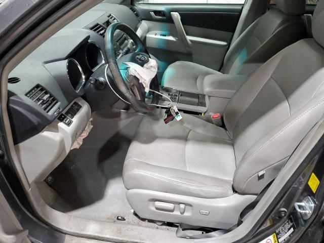 2010 Toyota Highlander SE