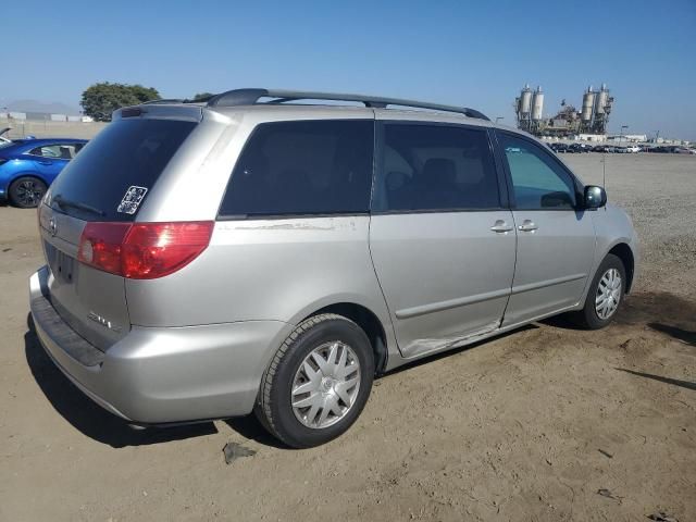 2006 Toyota Sienna CE