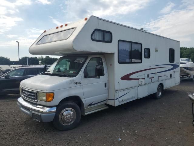 2003 Ford Econoline E450 Super Duty Cutaway Van