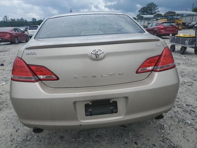 2005 Toyota Avalon XL