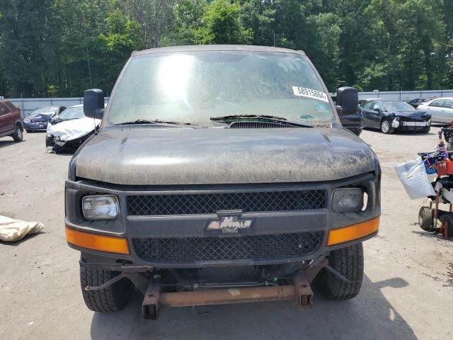 2005 Chevrolet Express G2500