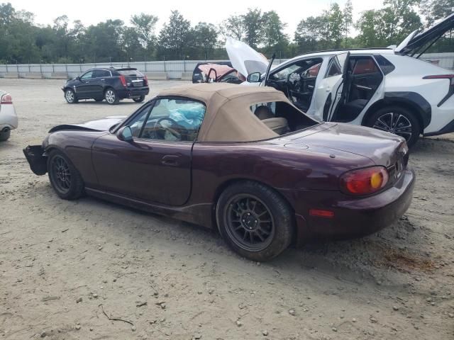 2000 Mazda MX-5 Miata Base