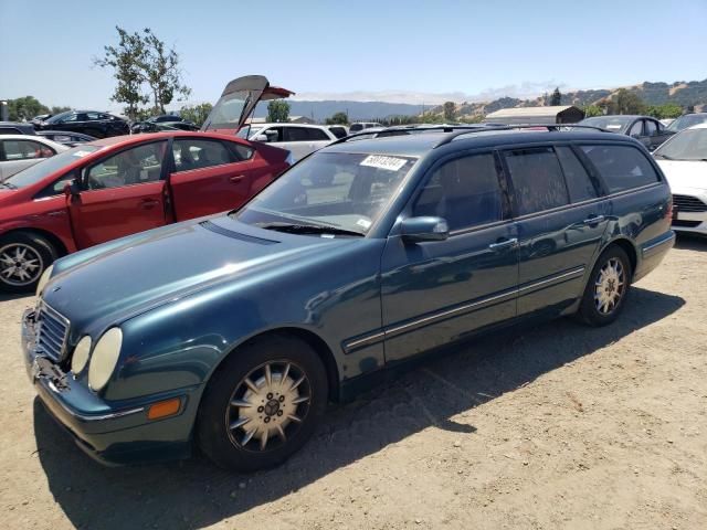 2000 Mercedes-Benz E 320