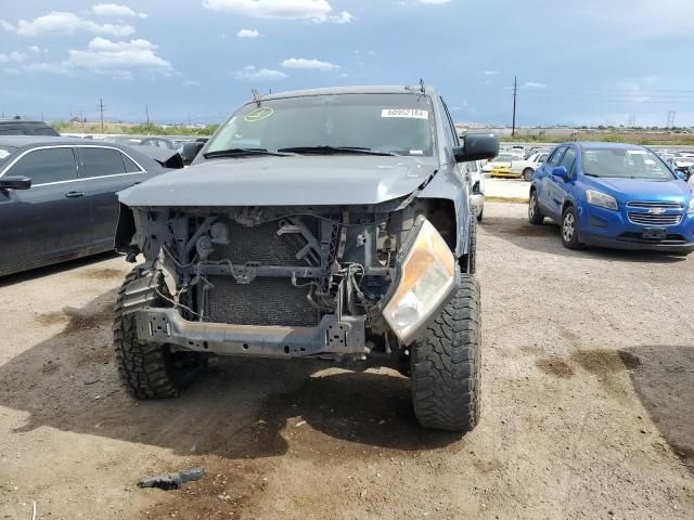 2015 Nissan Titan S