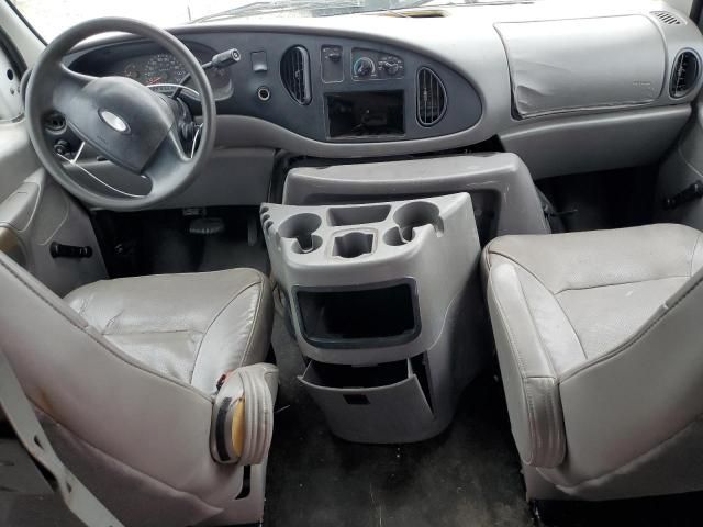 2002 Ford Econoline E150 Van