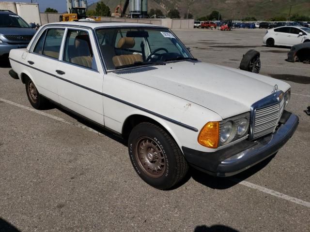 1982 Mercedes-Benz 300 DT