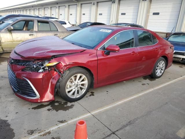 2022 Toyota Camry LE