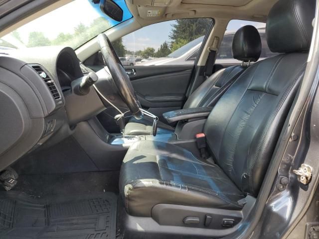 2010 Nissan Altima Base