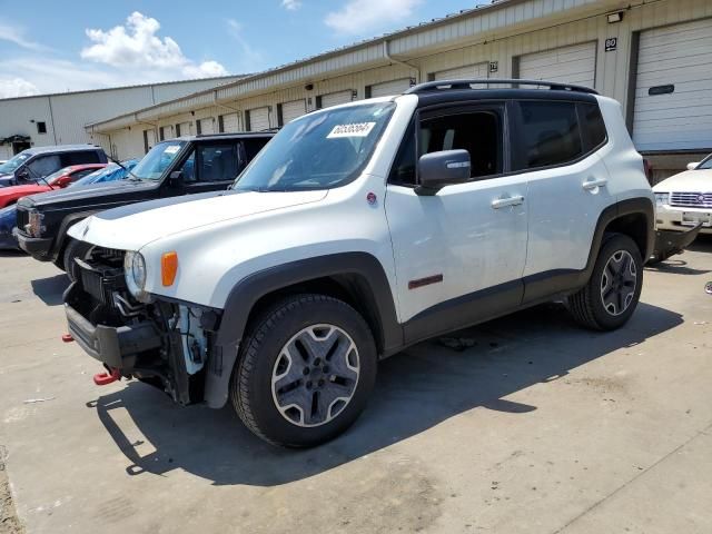 2015 Jeep Renegade Trailhawk