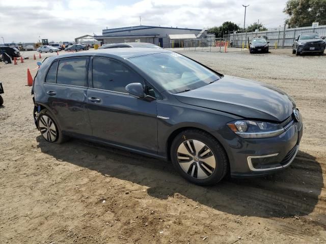 2017 Volkswagen E-GOLF SE