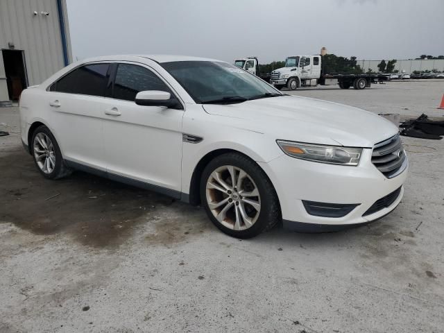 2013 Ford Taurus SEL