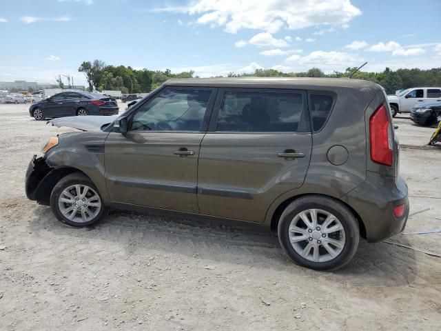 2013 KIA Soul +