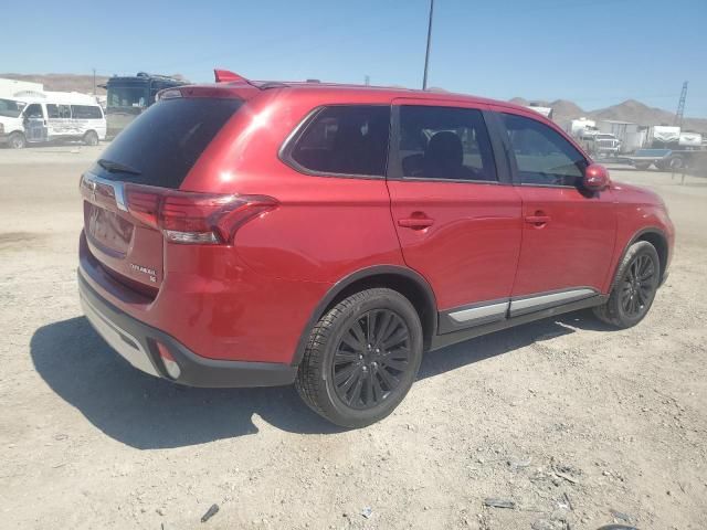 2019 Mitsubishi Outlander SE