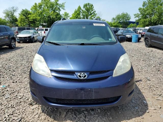 2007 Toyota Sienna CE