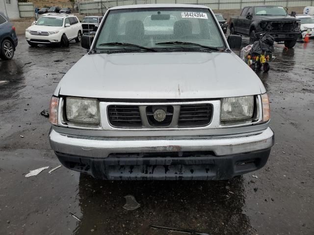 2000 Nissan Frontier XE