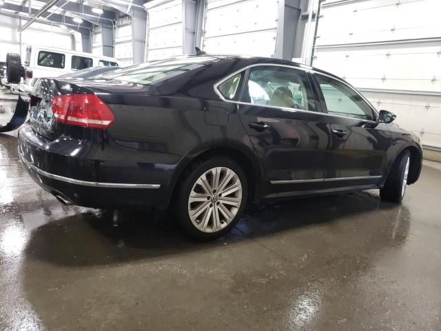 2012 Volkswagen Passat SEL