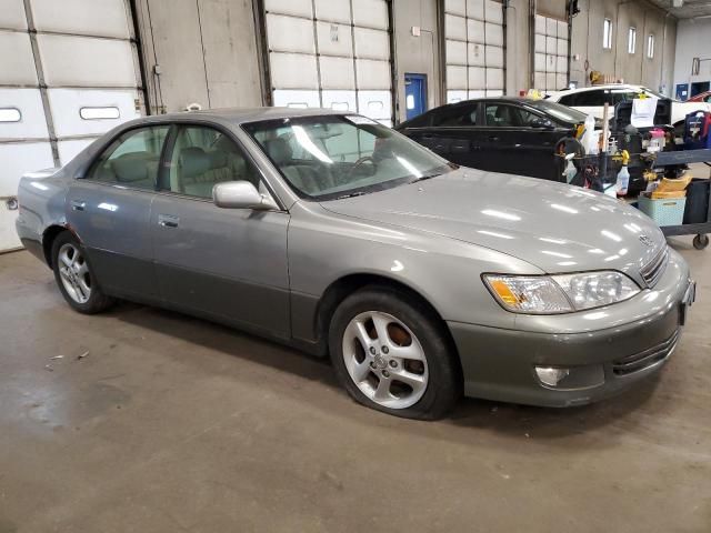 2001 Lexus ES 300