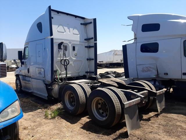 2017 Freightliner Cascadia 125