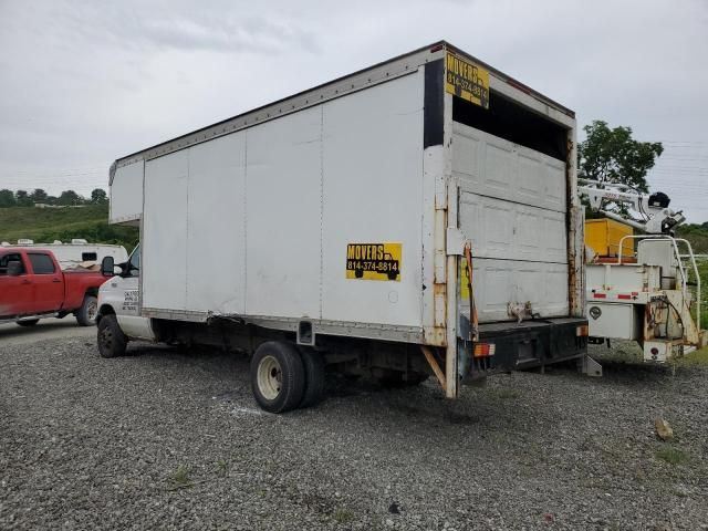 2005 Ford Econoline E350 Super Duty Cutaway Van