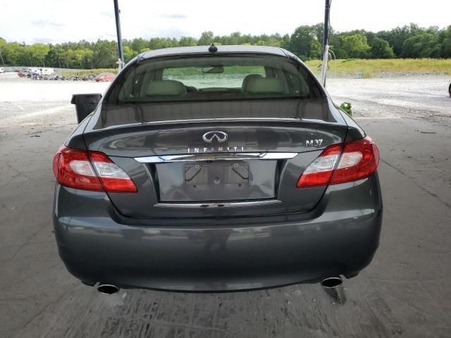 2012 Infiniti M37