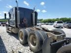 2004 Freightliner Conventional Columbia