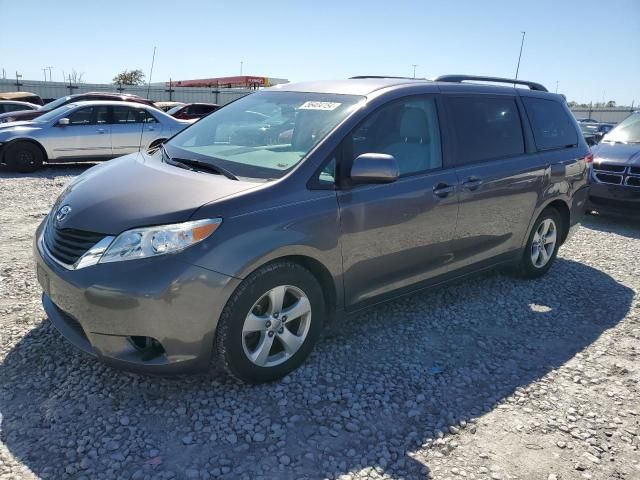 2012 Toyota Sienna LE