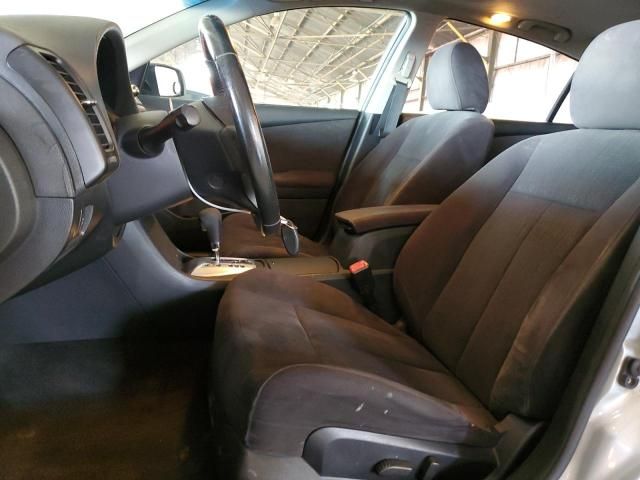 2010 Nissan Altima Base