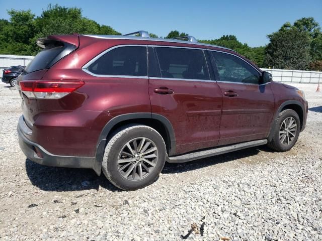 2018 Toyota Highlander SE