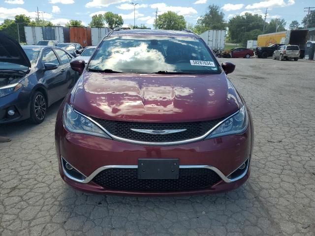 2017 Chrysler Pacifica Touring L Plus