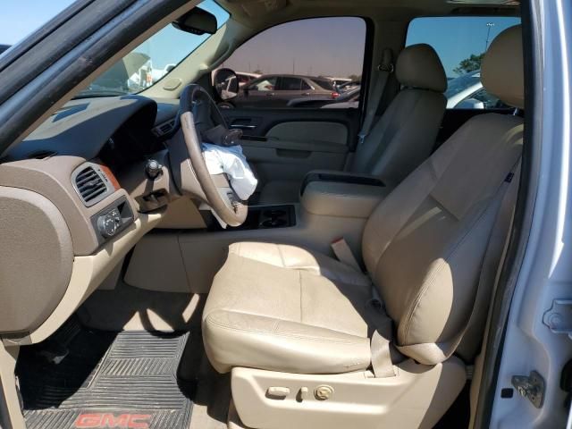 2012 GMC Yukon XL C1500 SLT