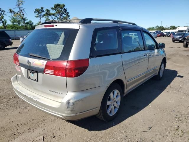 2004 Toyota Sienna CE