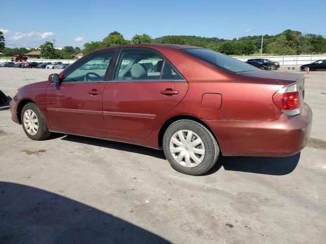 2005 Toyota Camry LE