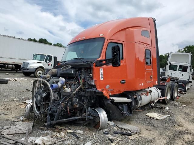 2020 Kenworth Construction T680