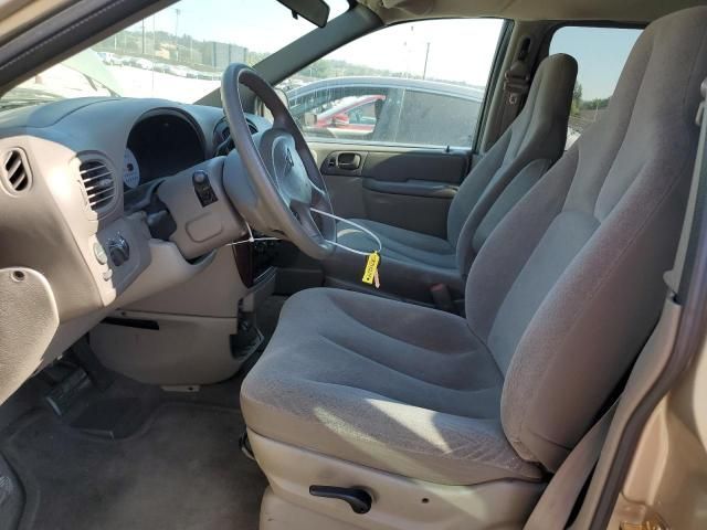 2003 Chrysler Town & Country