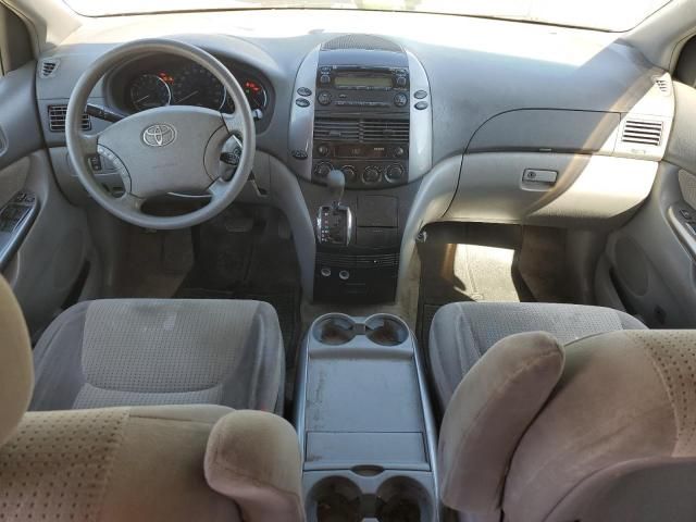 2008 Toyota Sienna CE