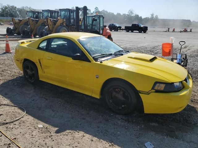 2004 Ford Mustang