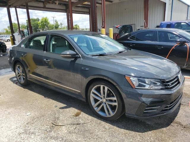 2017 Volkswagen Passat R-Line