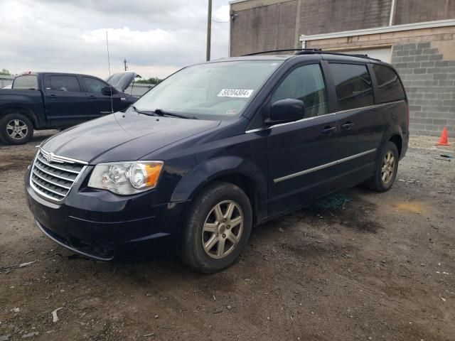 2010 Chrysler Town & Country Touring