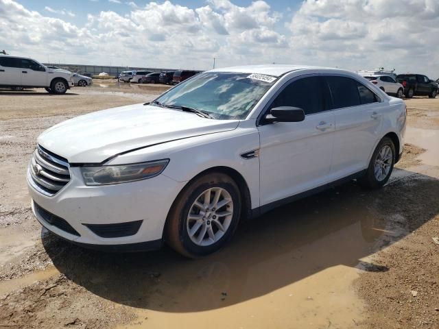 2014 Ford Taurus SE