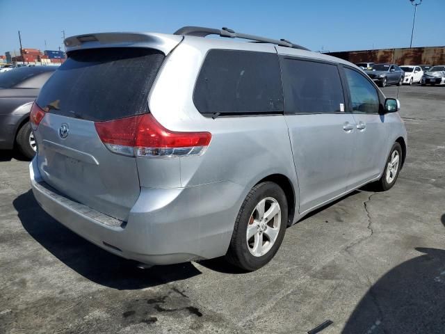 2011 Toyota Sienna LE