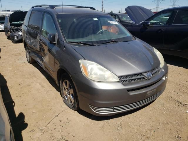 2005 Toyota Sienna CE